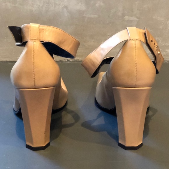 Nine West Square Toe Heels -Tan - Picture 4 of 5